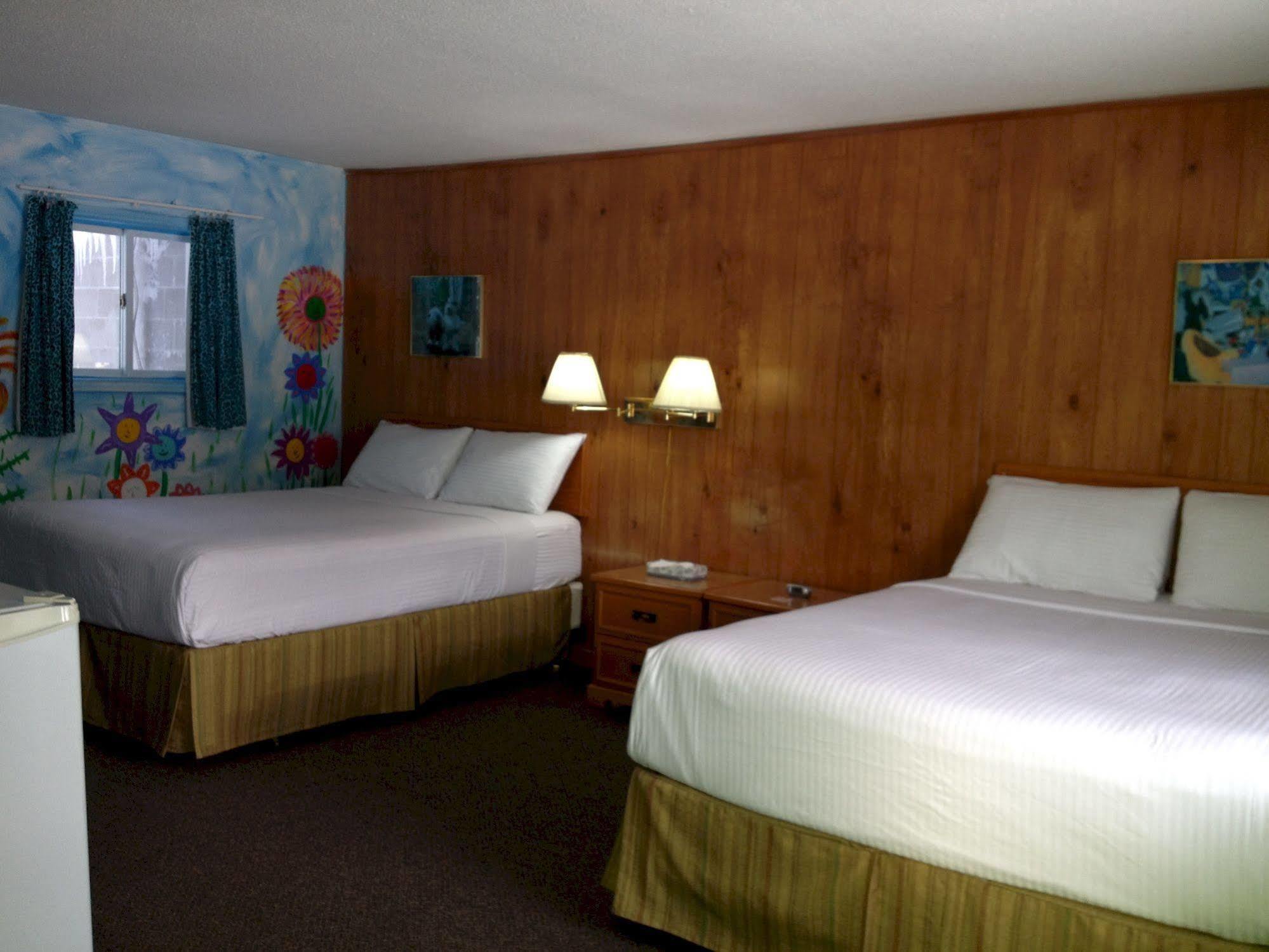 Algonquin Motel South River Екстериор снимка